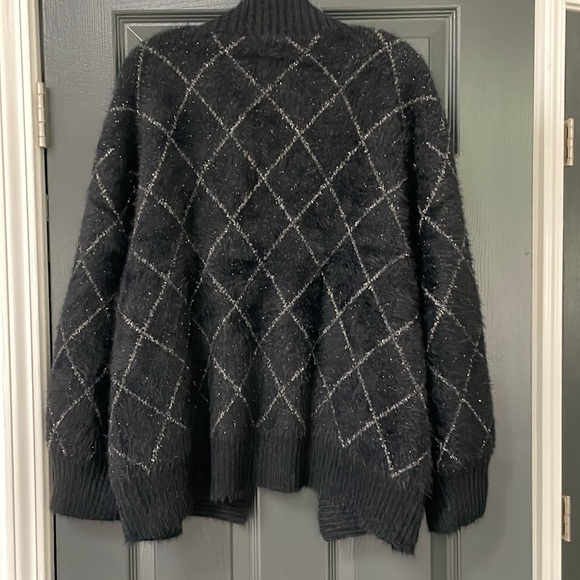 BOGO SALE DG2 by Diane Gilman Knit Cardigan - Picture 5 of 8